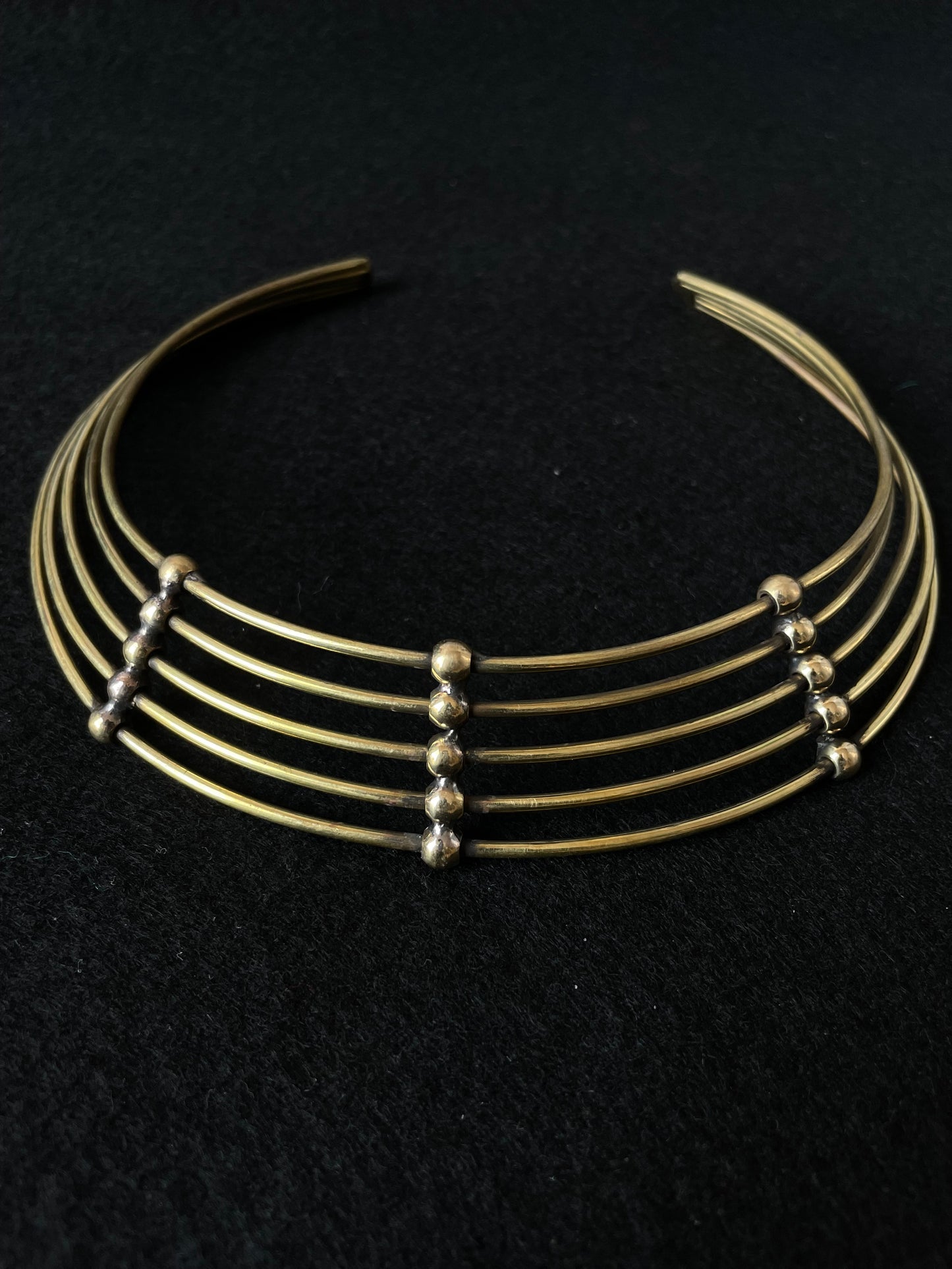 Collar Baurti gold