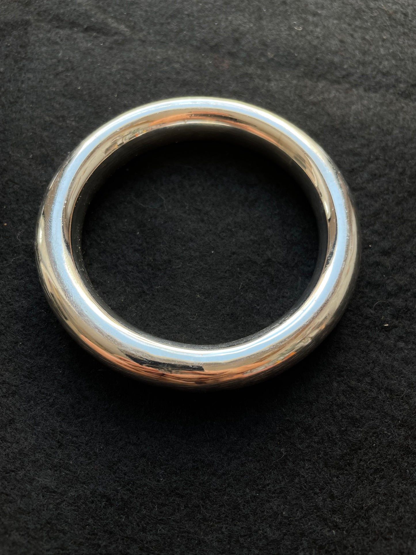 Pulsera plateada Gotra