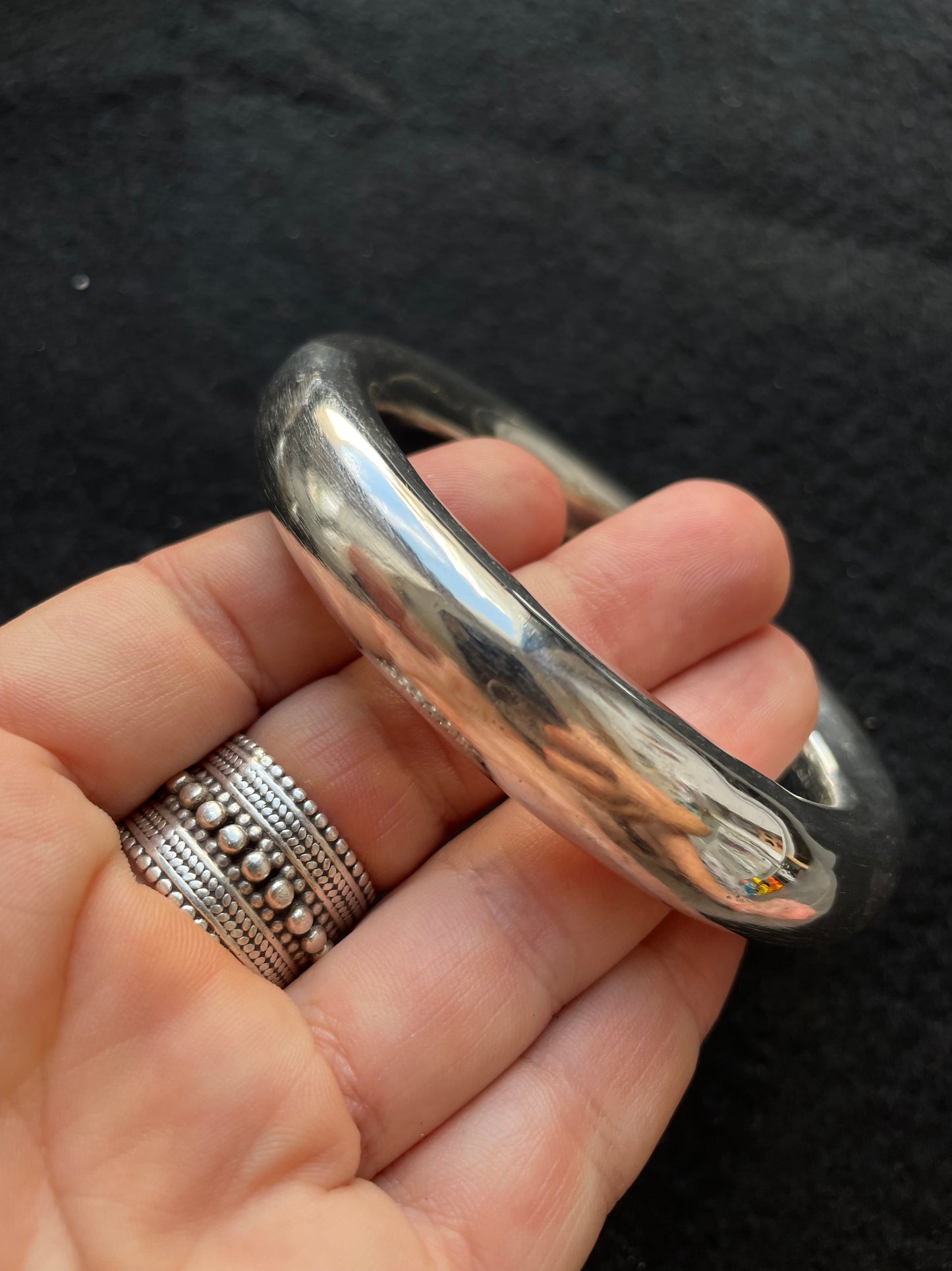 Pulsera plateada Gotra