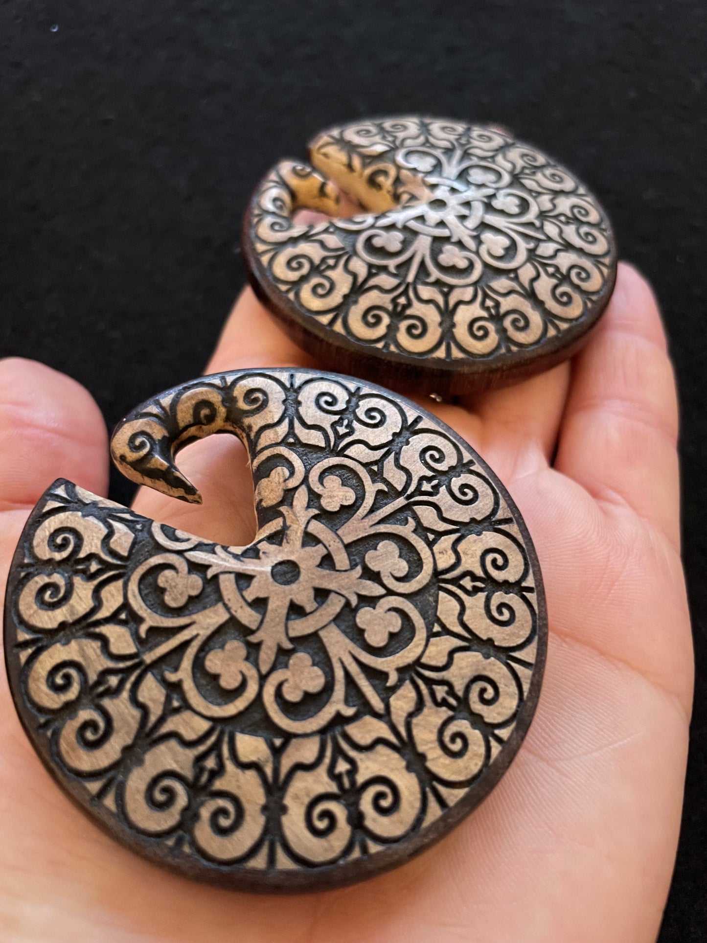 Pesos de madera Faera